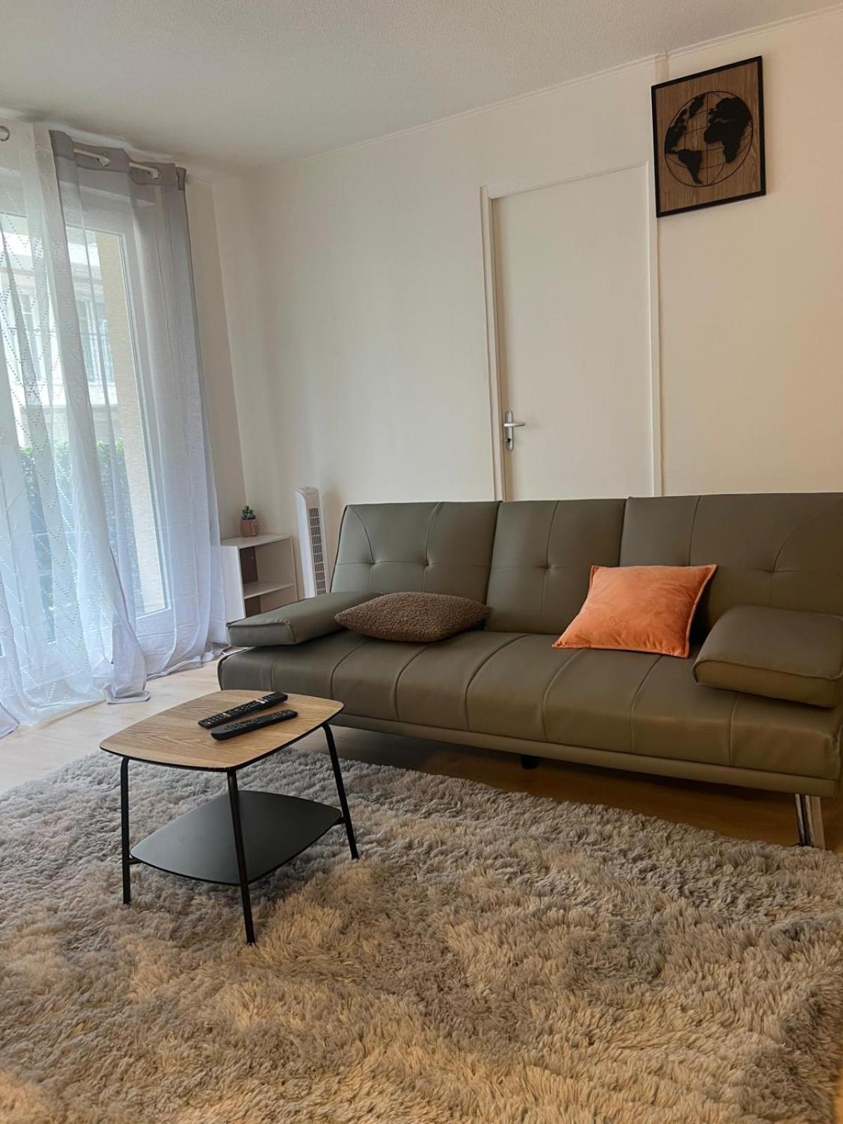 סרסל Champion Suites מראה חיצוני תמונה
