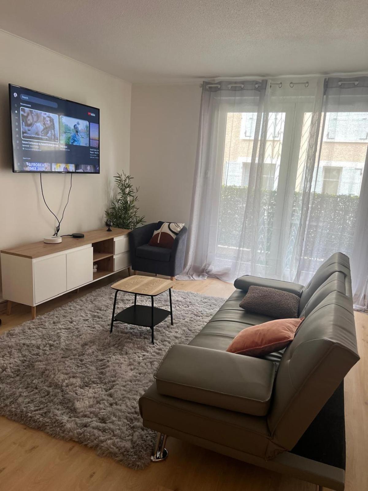 סרסל Champion Suites מראה חיצוני תמונה